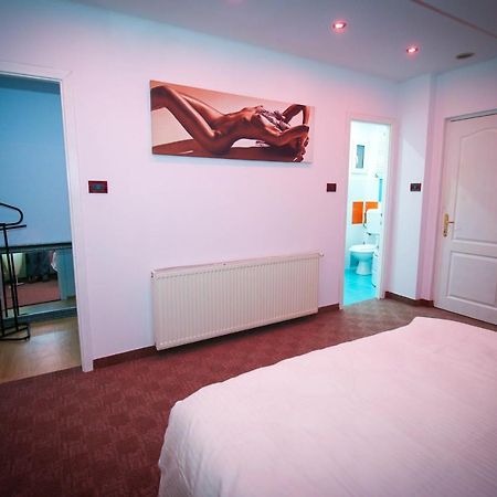 Karma Luxury Room Bucarest Exterior foto